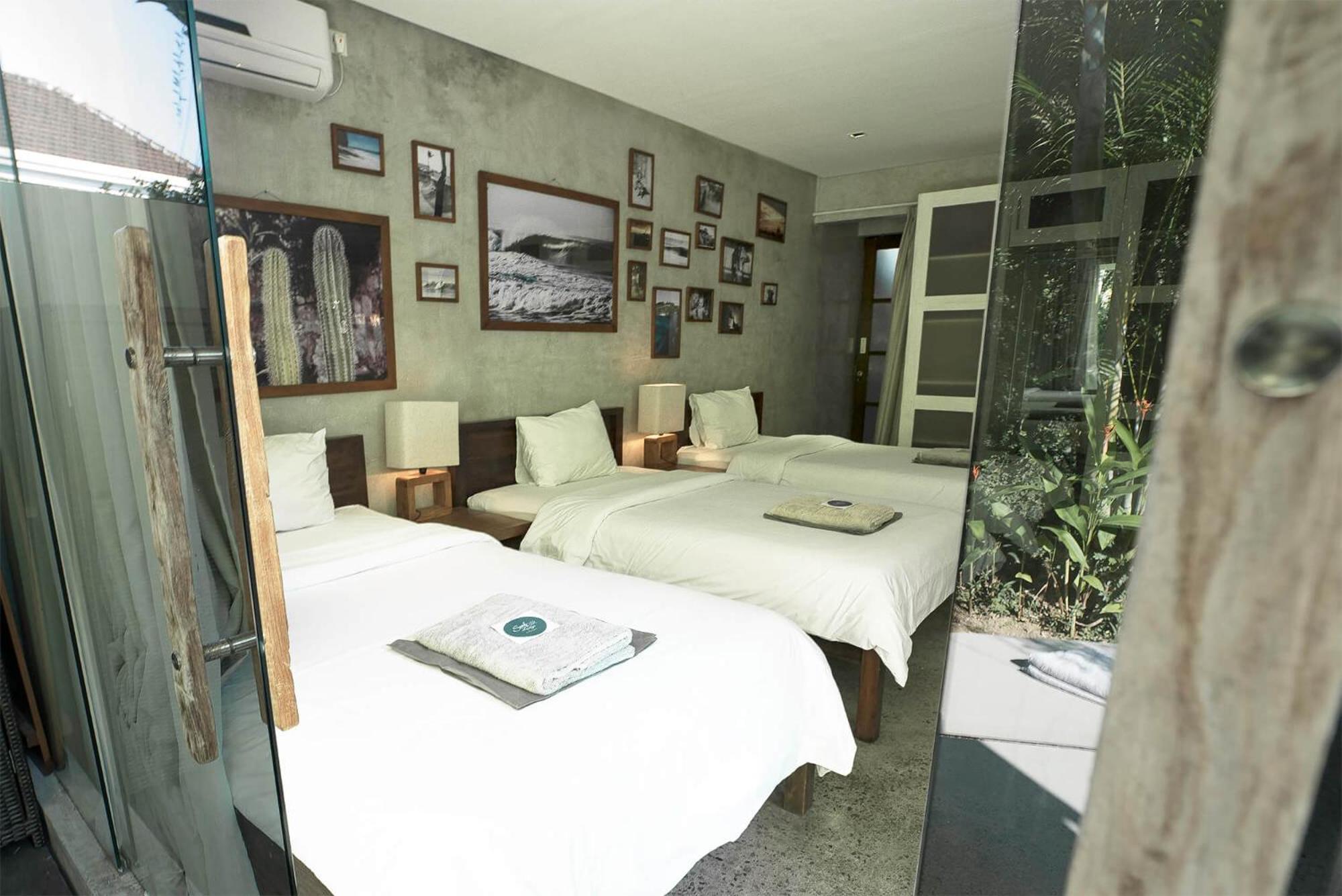 Surflodge Limasan Bali Kerobokan Esterno foto