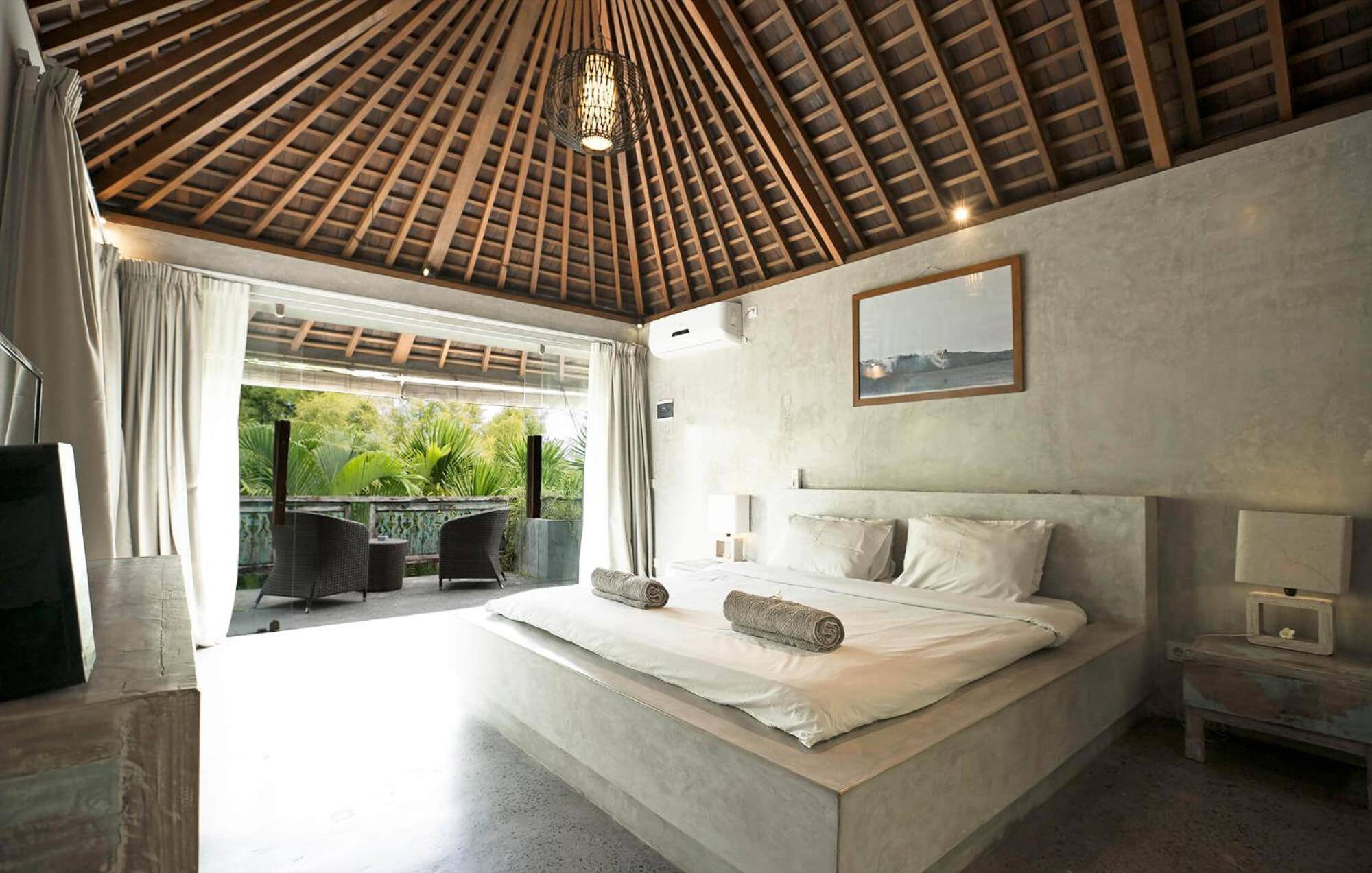 Surflodge Limasan Bali Kerobokan Esterno foto